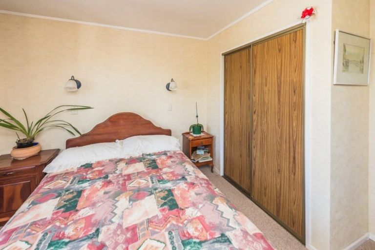 Photo of property in 22 Taranaki Street, Saint Johns Hill, Whanganui, 4501