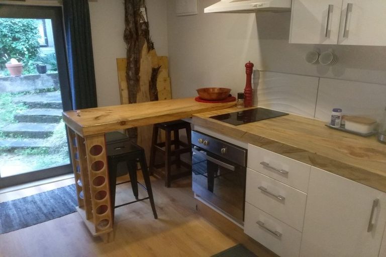 Photo of property in 18 Dart Place, Fernhill, Queenstown, 9300