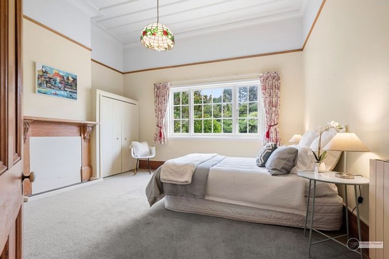 Photo of property in 32 Woodland Road, Johnsonville, Wellington, 6037