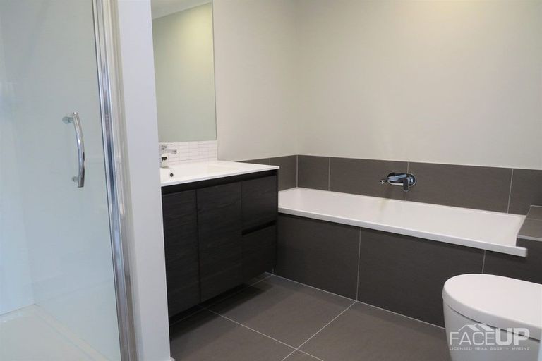 Photo of property in 10 Kauri Amber Road, Westgate, Auckland, 0614