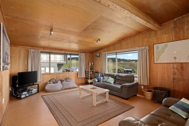Photo of property in 44 Balfour Crescent, Castlepoint, Tinui, 5889