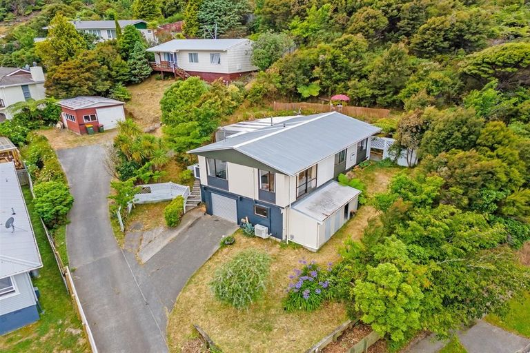 Photo of property in 83 Parkway, Wainuiomata, Lower Hutt, 5014