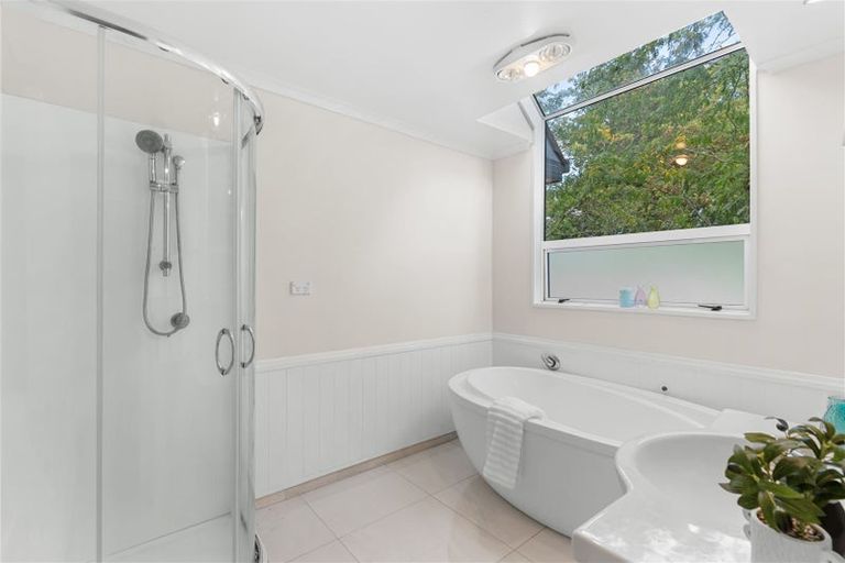 Photo of property in 12 Cephas Close, Sockburn, Christchurch, 8042