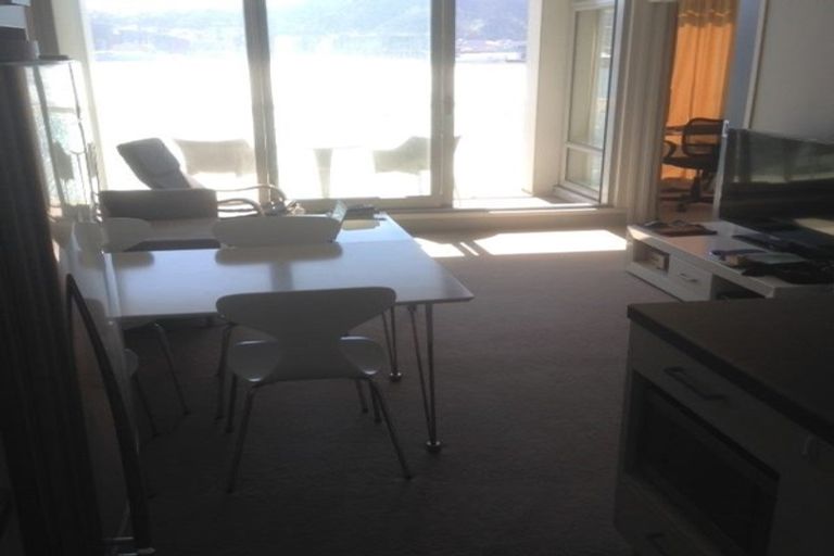 Photo of property in The Capital, 30/370 Oriental Parade, Oriental Bay, Wellington, 6011