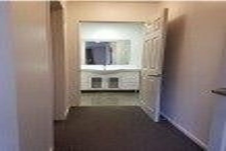 Photo of property in 69d Waipa Street, Birkenhead, Auckland, 0626