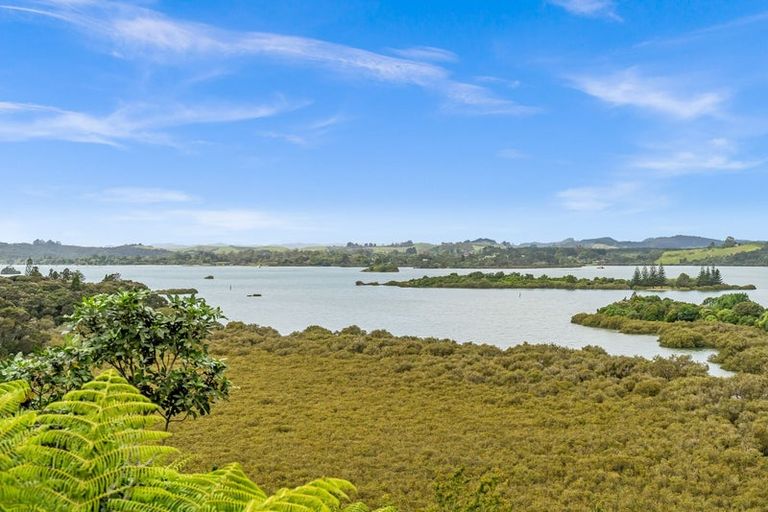 Photo of property in 183 Rangitane Road, Kerikeri, 0294