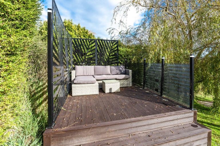 Photo of property in 35 Burgess Street, Green Island, Dunedin, 9018