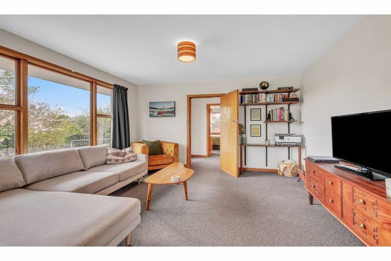 Photo of property in 9 Weston Place, Rangiora, 7400