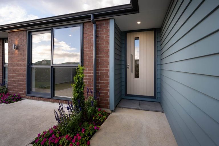 Photo of property in 29a Golf Vue Place, Castlecliff, Whanganui, 4501