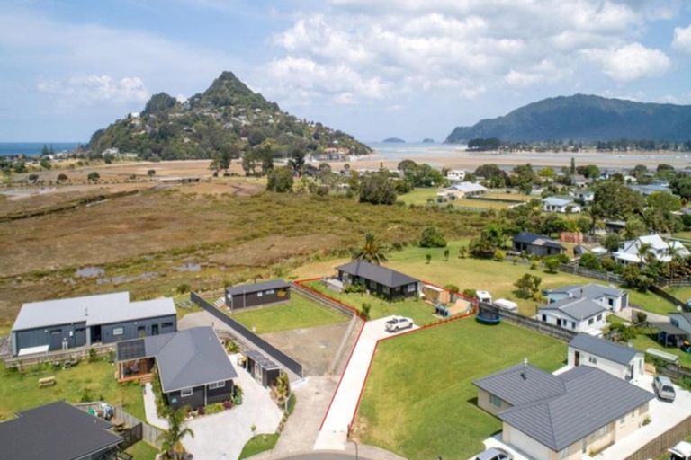 Photo of property in 40 Tairua Palms Place, Tairua, 3508