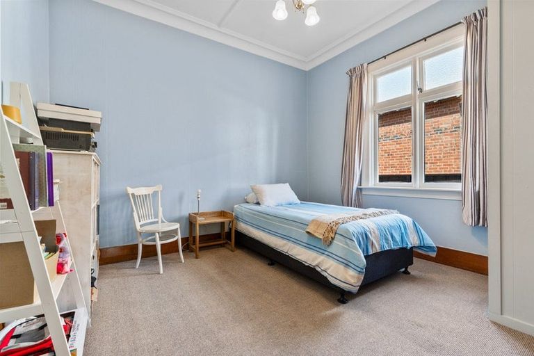 Photo of property in 265 Macandrew Road, Forbury, Dunedin, 9012