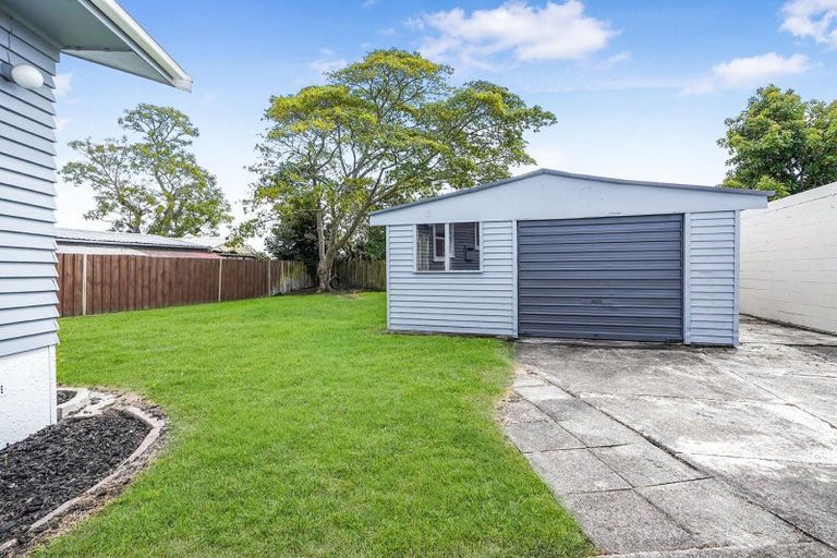 Photo of property in 28 Northolt Road, Fairview Downs, Hamilton, 3214