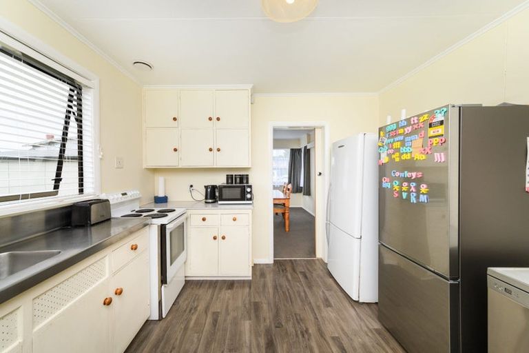 Photo of property in 107 College Street, Awapuni, Palmerston North, 4412