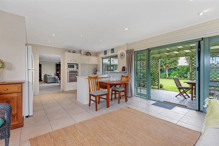 Photo of property in 34 Santa Monica Drive, Papamoa Beach, Papamoa, 3118