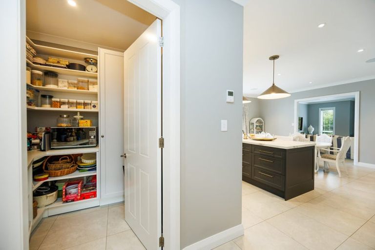 Photo of property in 82 Kingsdale Park Drive, Aokautere, Palmerston North, 4471