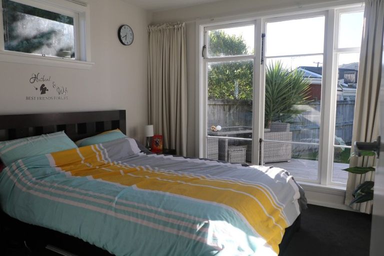 Photo of property in 6a Petherick Street, Taita, Lower Hutt, 5011