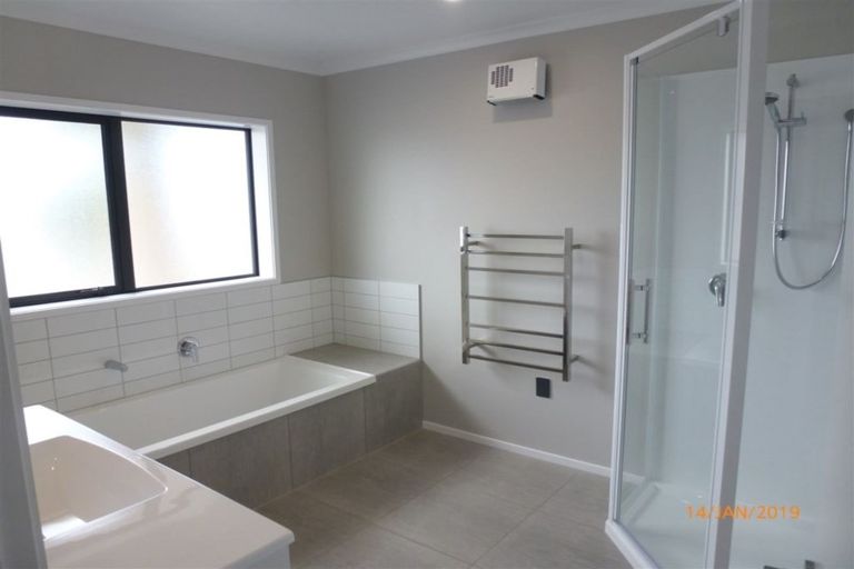 Photo of property in 25 Admiralty Drive, Haruru, 0204