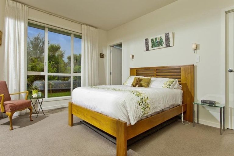 Photo of property in 53 Nixon Road, Taupaki, Henderson, 0782