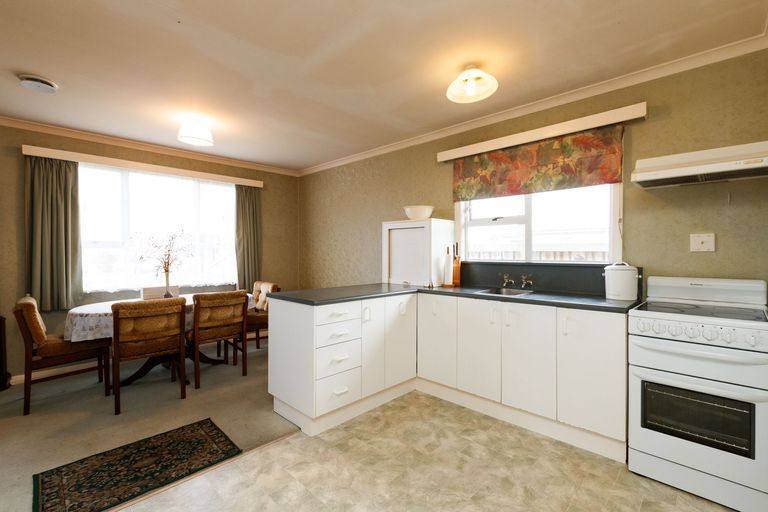 Photo of property in 231 Grey Street, Palmerston North, 4414