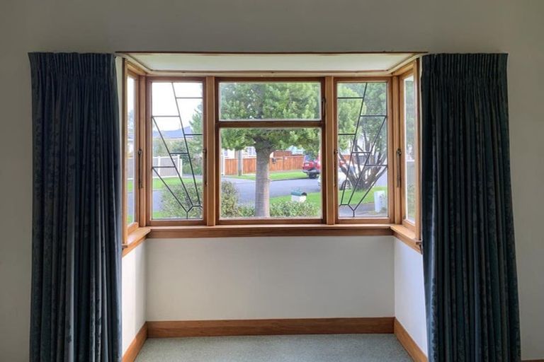 Photo of property in 11 Beaumont Avenue, Alicetown, Lower Hutt, 5010