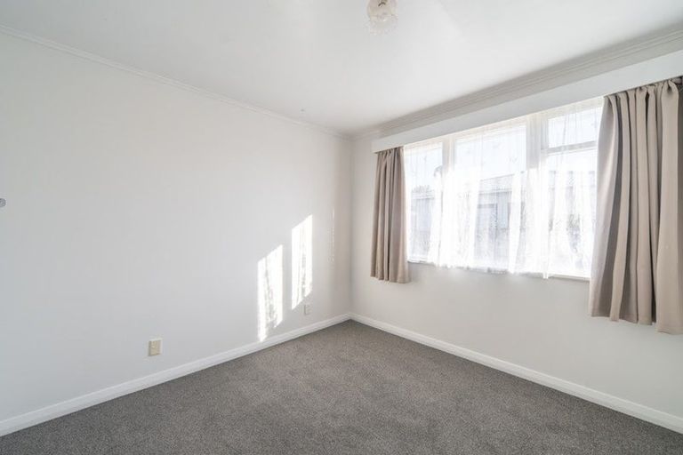 Photo of property in 7a Butler Place, Fairfield, Hamilton, 3214