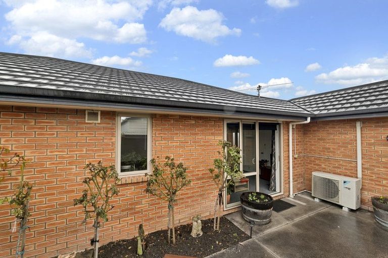 Photo of property in 5/165 Highsted Road, Casebrook, Christchurch, 8051