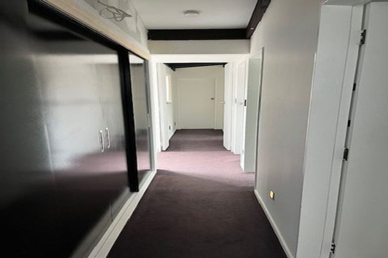 Photo of property in 37 Mulberry Street, Maungaraki, Lower Hutt, 5010