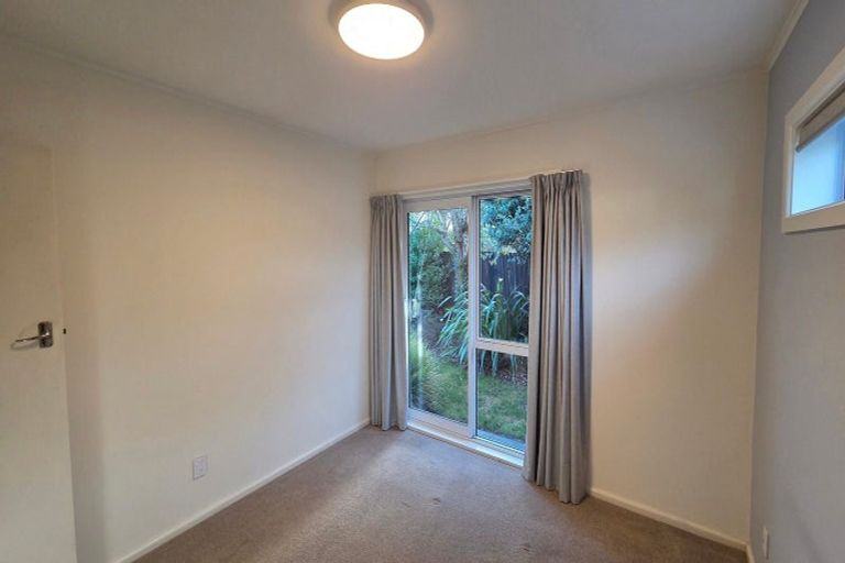 Photo of property in 1/18 Maidstone Road, Ilam, Christchurch, 8041