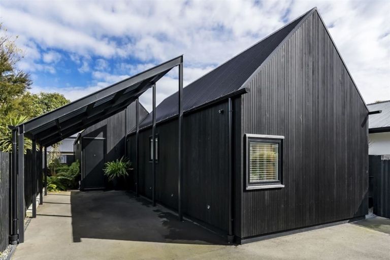 Photo of property in 9d Champion Street, Edgeware, Christchurch, 8013