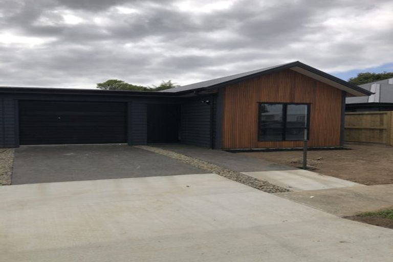 Photo of property in 4/18 Fuchsia Avenue, Pukete, Hamilton, 3200