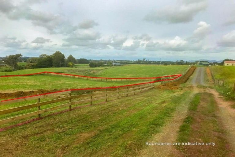 Photo of property in 74a Butchers Bridge Road, Otaua, Waiuku, 2683