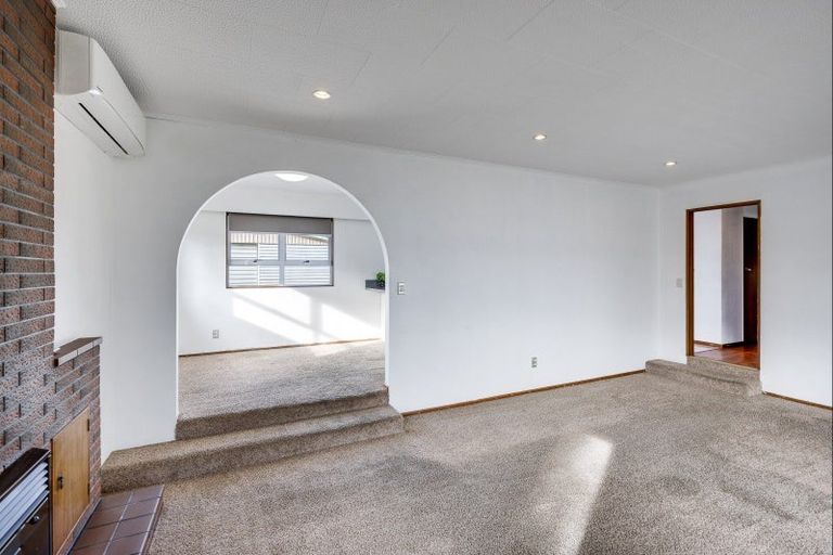 Photo of property in 436 Main North Road, Bay View, Napier, 4104