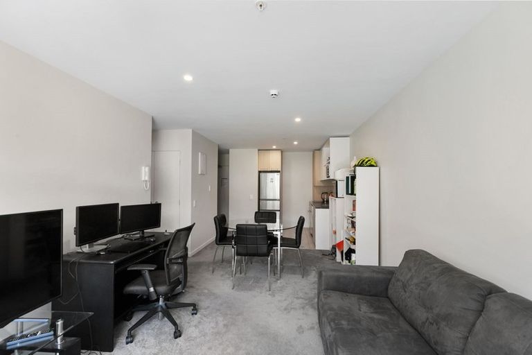 Photo of property in Vsp South, 404/166 Victoria Street, Te Aro, Wellington, 6011