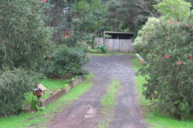 Photo of property in 44 Western Road, Laingholm, Auckland, 0604