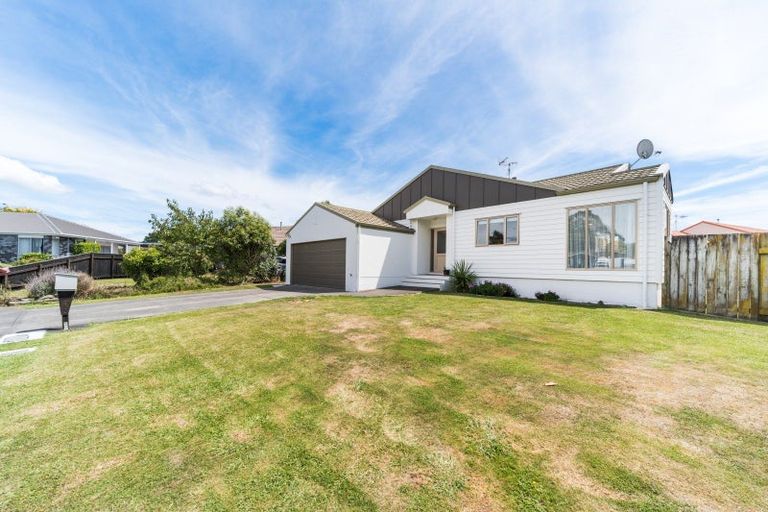 Photo of property in 14 Emmerdale Mews, Highbury, Palmerston North, 4412