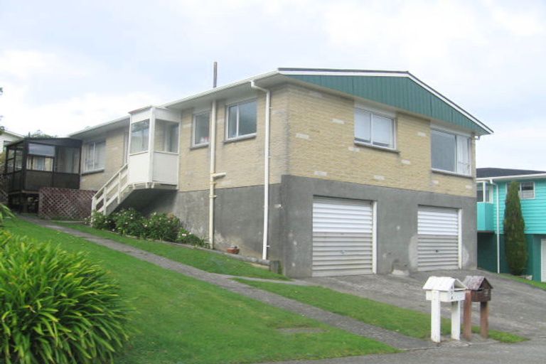 Photo of property in 45 Cypress Drive, Maungaraki, Lower Hutt, 5010