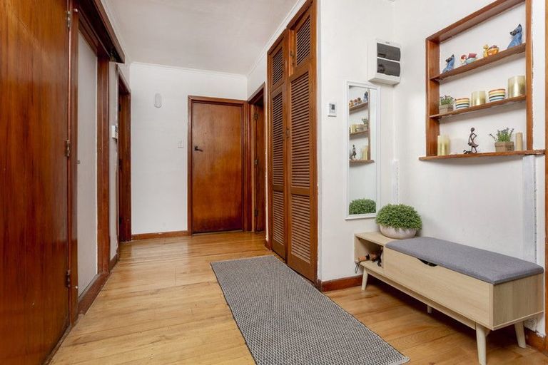 Photo of property in 211 East Coast Road, Castor Bay, Auckland, 0620