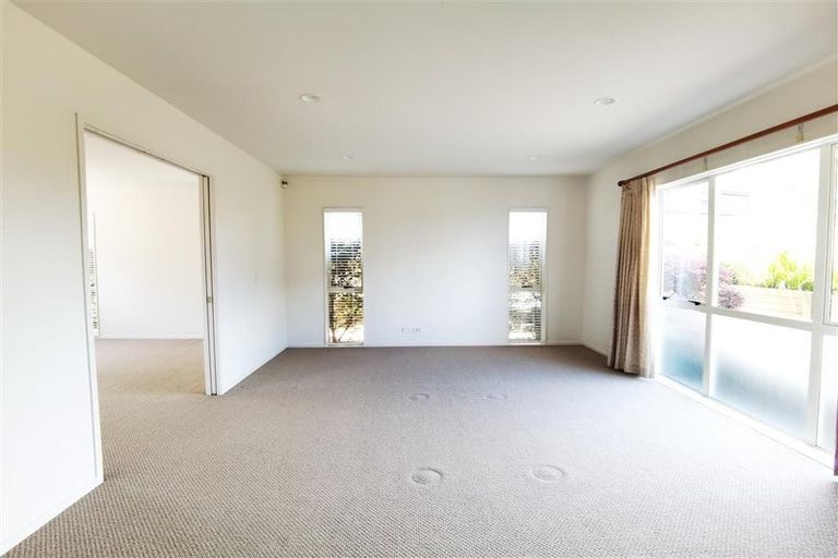 Photo of property in 7 Bendemeer Place, Flat Bush, Auckland, 2016