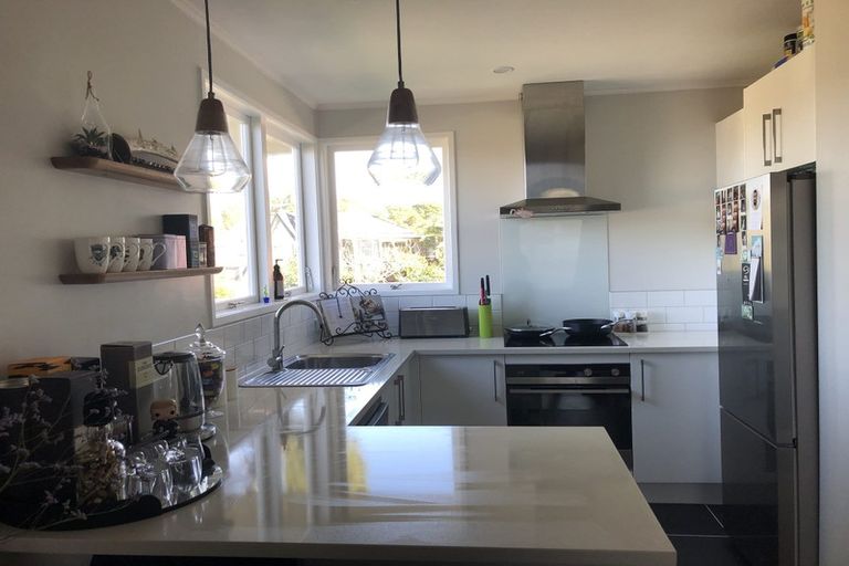 Photo of property in 1/23 Ellen Avenue, Hillcrest, Auckland, 0627
