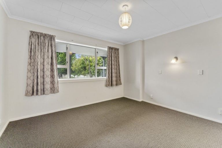 Photo of property in 25 Callender Terrace, Paraparaumu Beach, Paraparaumu, 5032