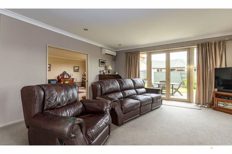 Photo of property in 9 Tancred Street, Geraldine, 7930