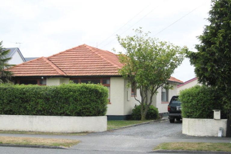Photo of property in 19 Cutts Road, Russley, Christchurch, 8042
