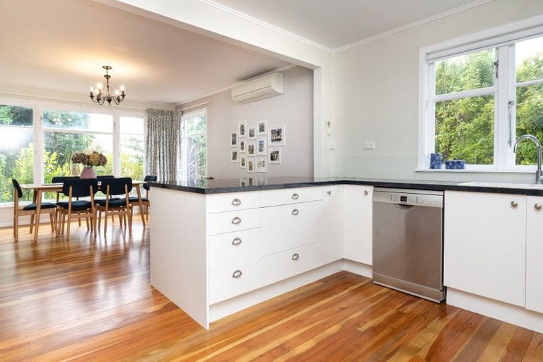 Photo of property in 18 Margaret Avenue, Havelock North, 4130