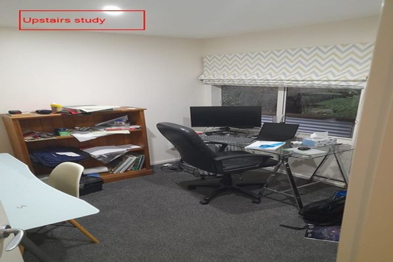 Photo of property in 2/85 Garden Road, Northland, Wellington, 6012