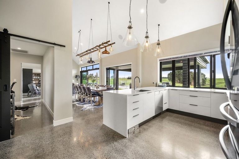 Photo of property in 404 Waiau Pa Road, Waiau Pa, Pukekohe, 2679