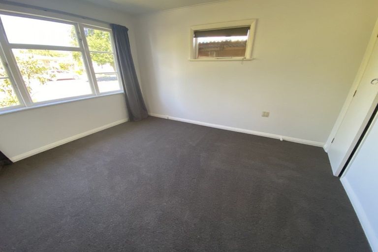 Photo of property in 9 Tawa Street, Palmerston North, 4414