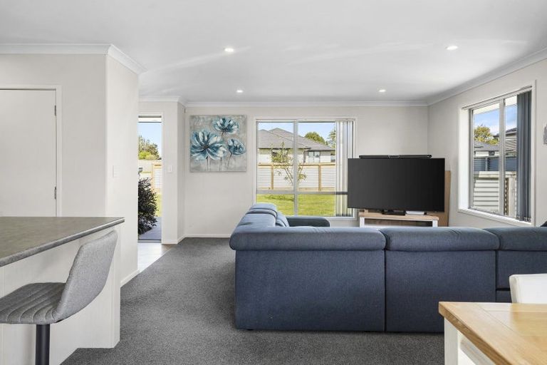 Photo of property in 22b Clive Road, Katikati, 3129