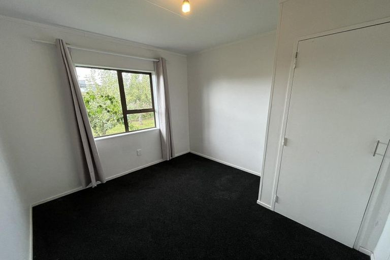 Photo of property in 32 Strathmore Avenue, Levin, 5510