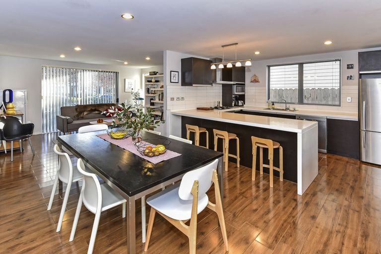 Photo of property in 31 Kauri Drive, Takanini, 2112