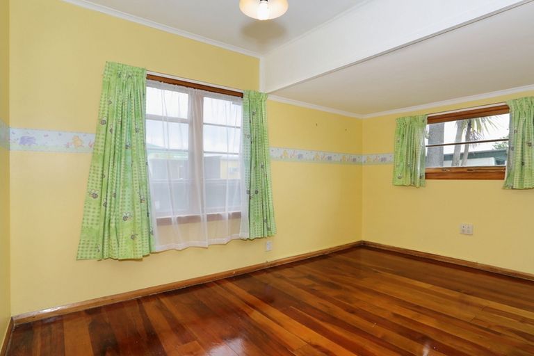 Photo of property in 3 Mcgregor Street, Milson, Palmerston North, 4414